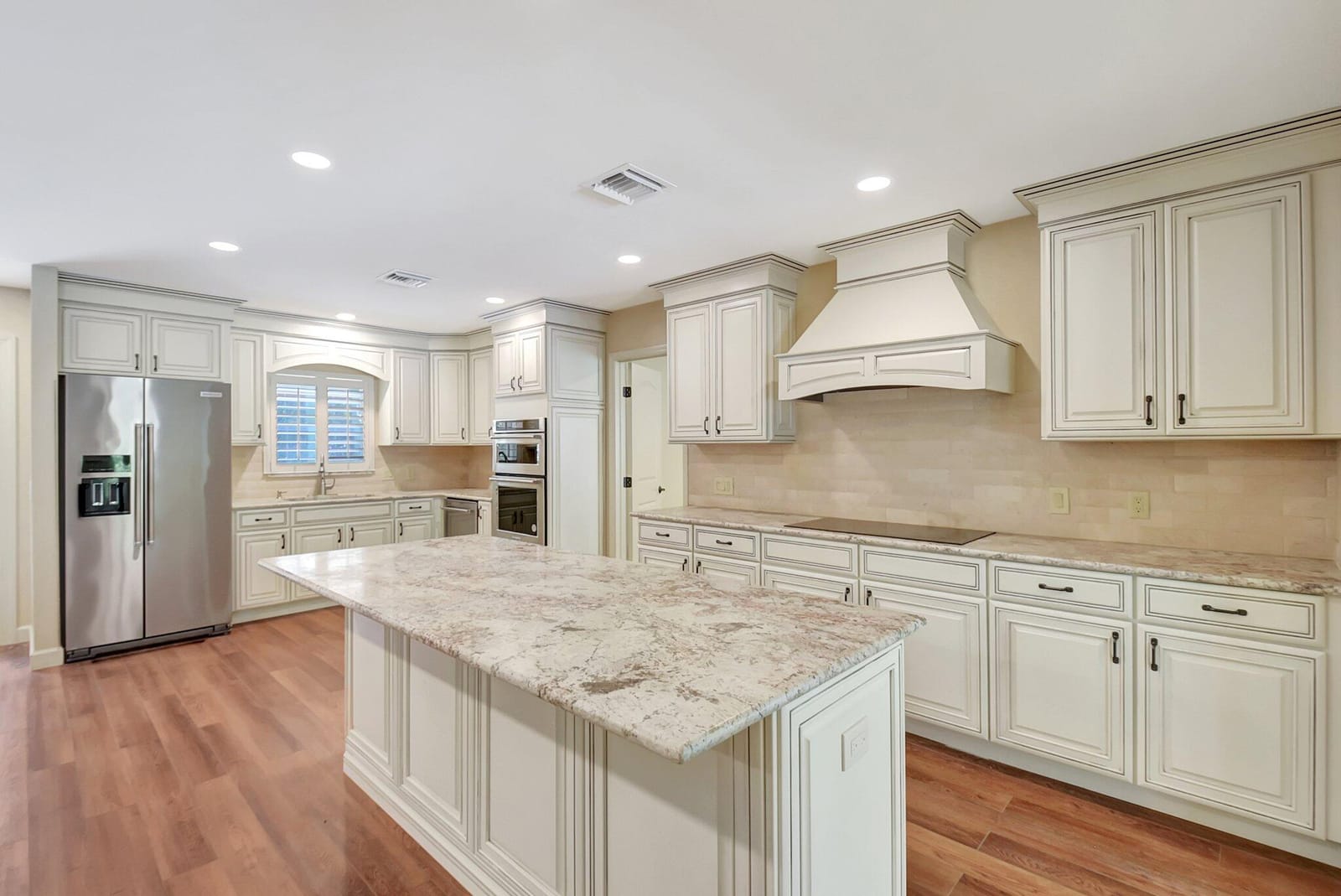 6845 Lakeside Road, West Palm Beach, FL 33411