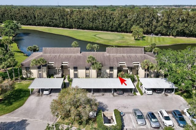 9 Plantation Drive 104, sold in Vista Plantation Phase I & Ii, Vero Beach, FL