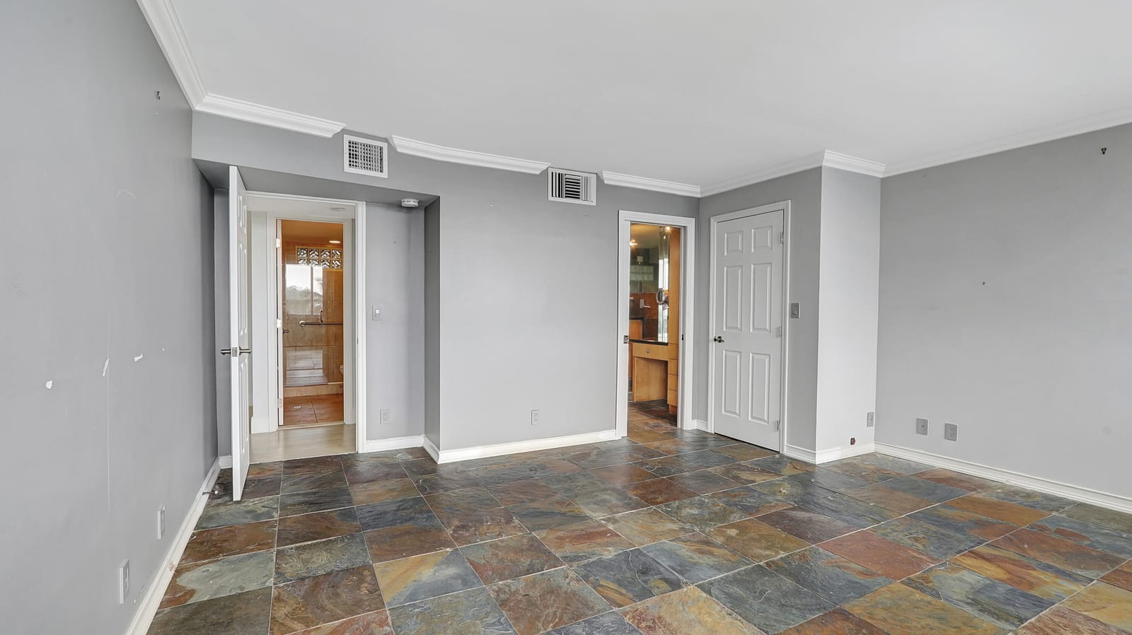 545 S Fort Lauderdale Beach Boulevard 403 — photo 10