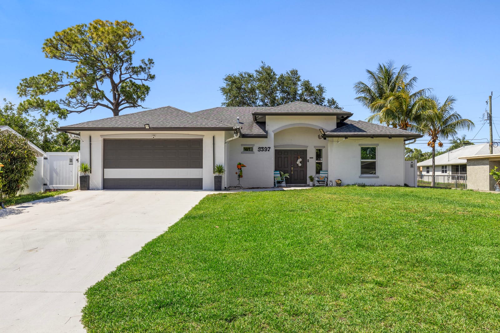 5397 Cleveland Road, Delray Beach, FL 33484