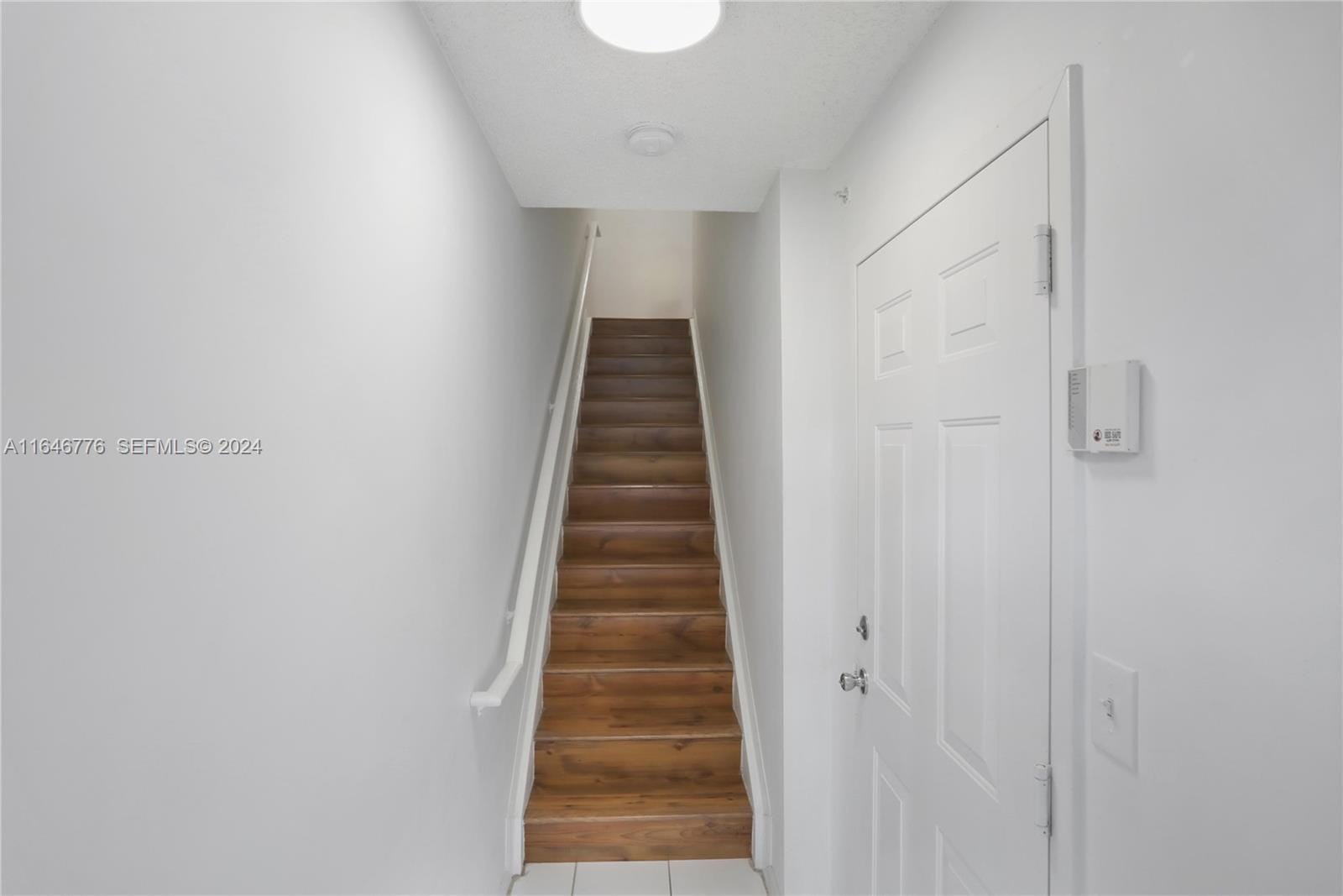2941 NE 185th Street 1305, Miami, FL 33180 photo 2