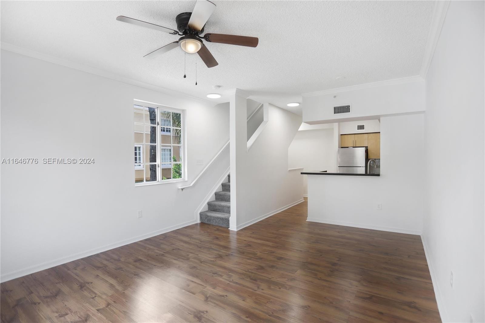 2941 NE 185th Street 1305, Miami, FL 33180 photo 8