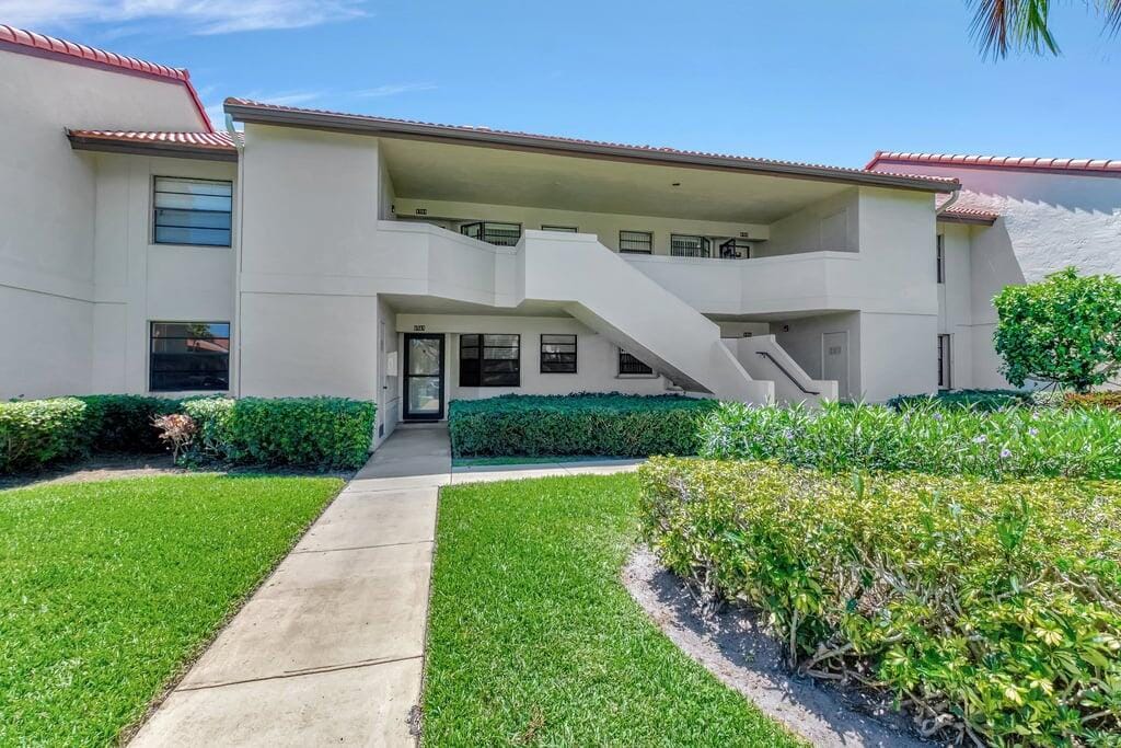 5787 Parkwalk Drive, Boynton Beach, FL 33472 photo 1