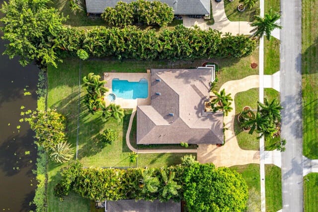 1400 Wood Row Way, Wellington, FL 33414