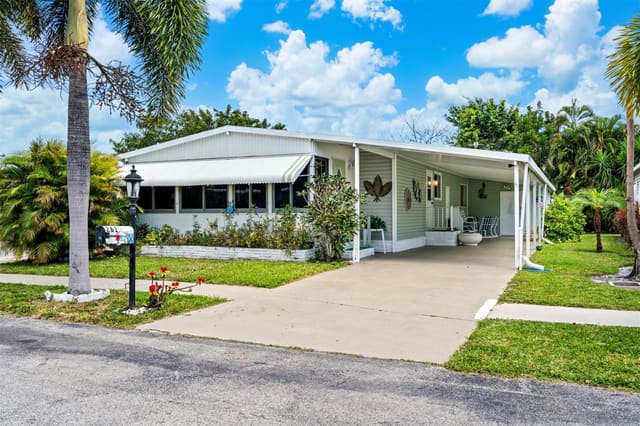 261 NW 52nd Court, Deerfield Beach, FL 33064