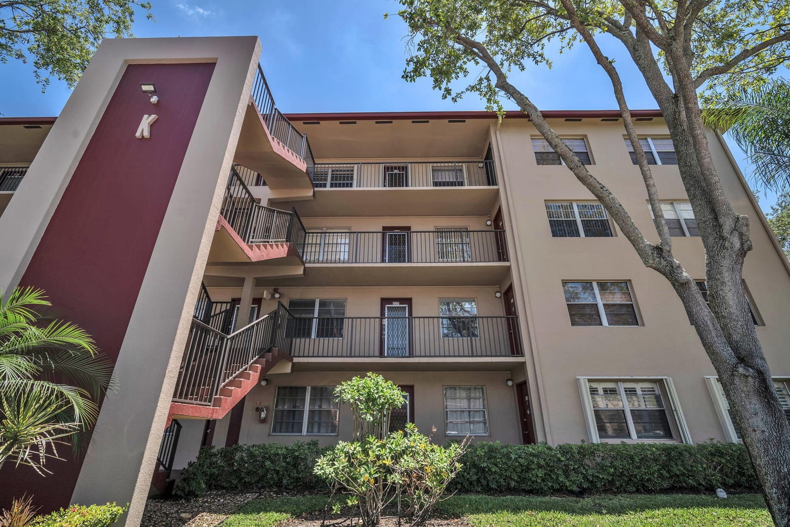 801 SW 133rd Terrace 317k, Pembroke Pines, FL 33027 photo 11