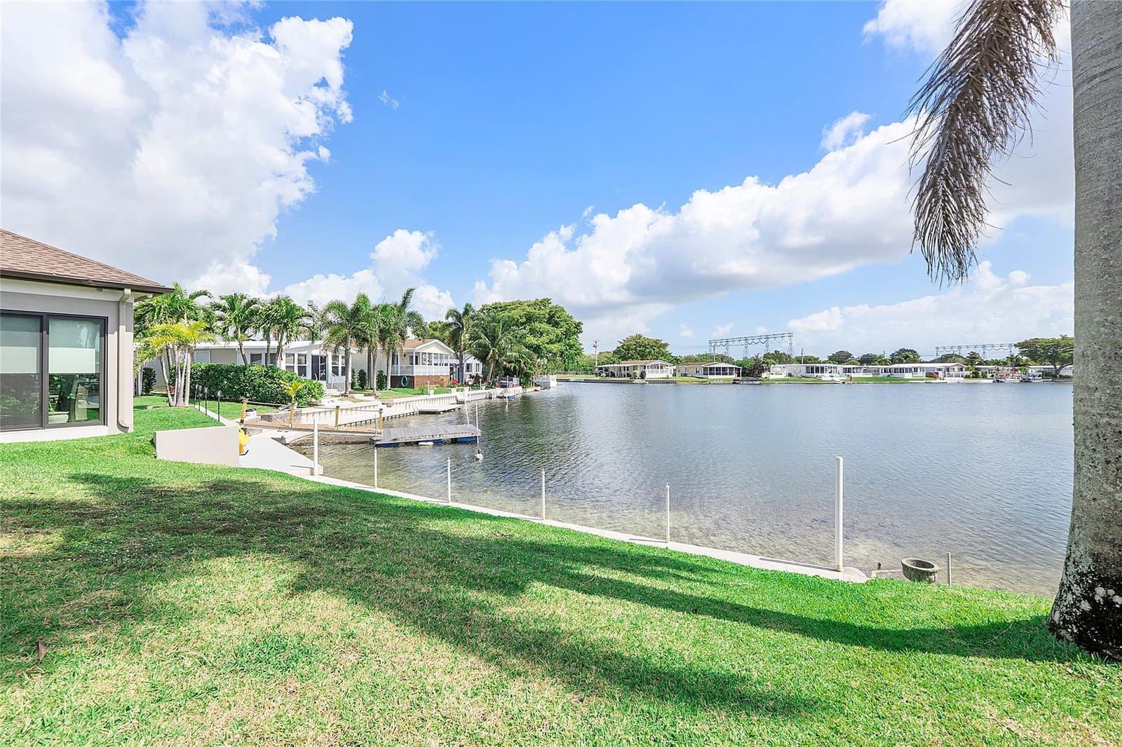 3079 Lakeshore Drive, Fort Lauderdale, FL 33312