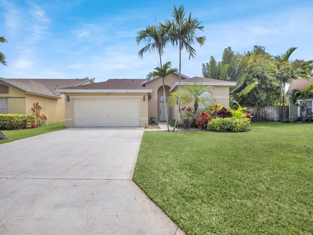 150 Heatherwood Drive, sold in Whispering Pines, Boynton Beach, FL