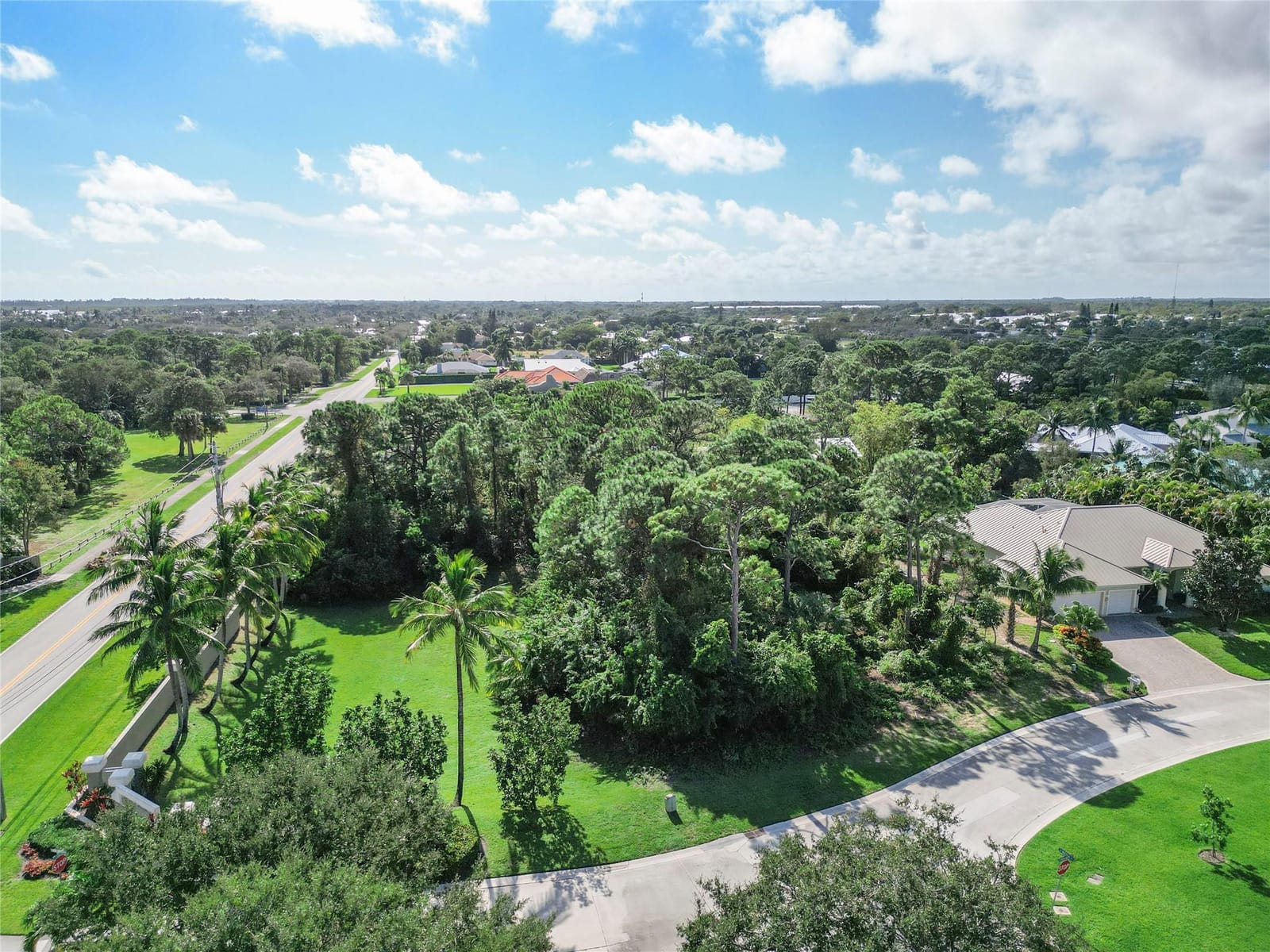 7912 SE Windjammer Way, Hobe Sound, FL 33455 photo 2