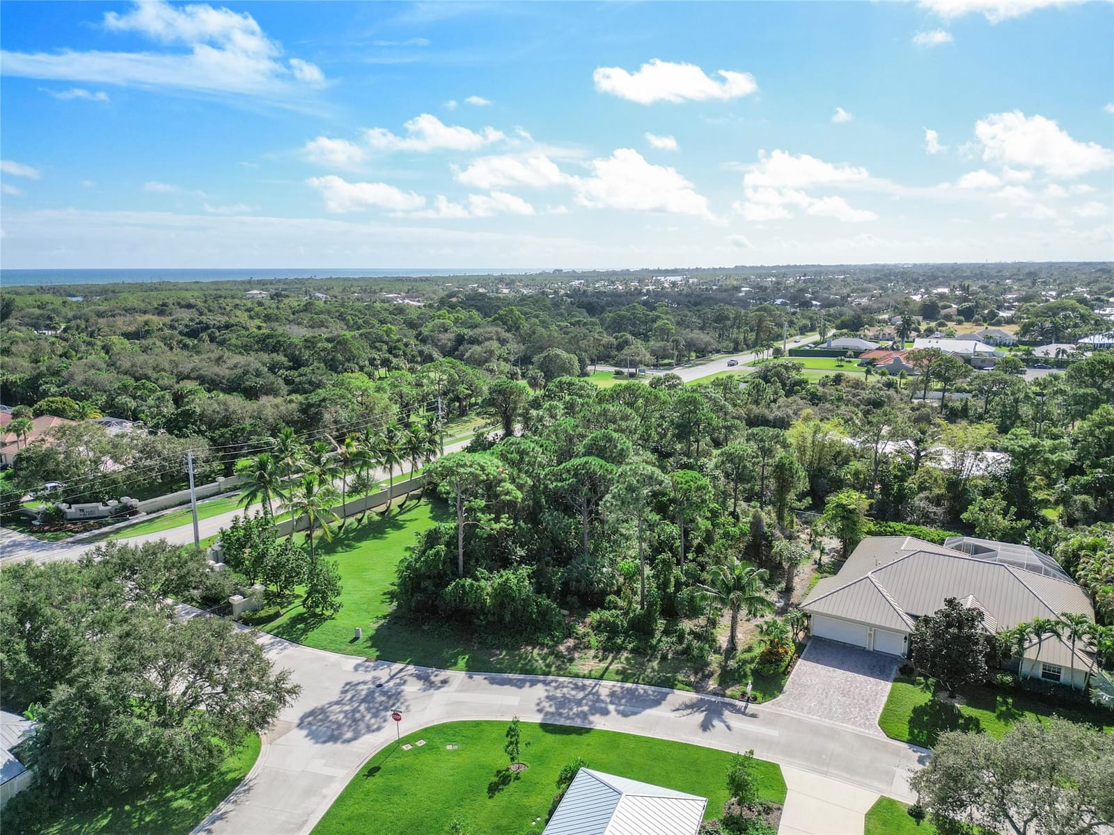 7912 SE Windjammer Way, Hobe Sound, FL 33455 photo 8