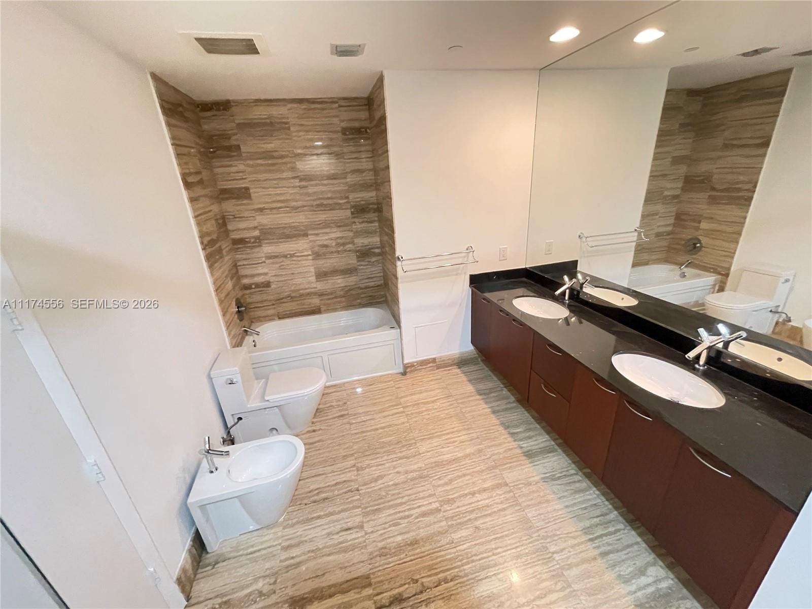 15901 Collins Avenue 3005 — photo 12