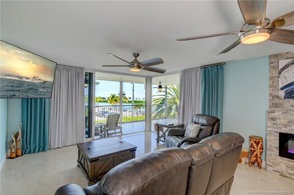 8302 Marina Villas Drive 8302 — photo 9