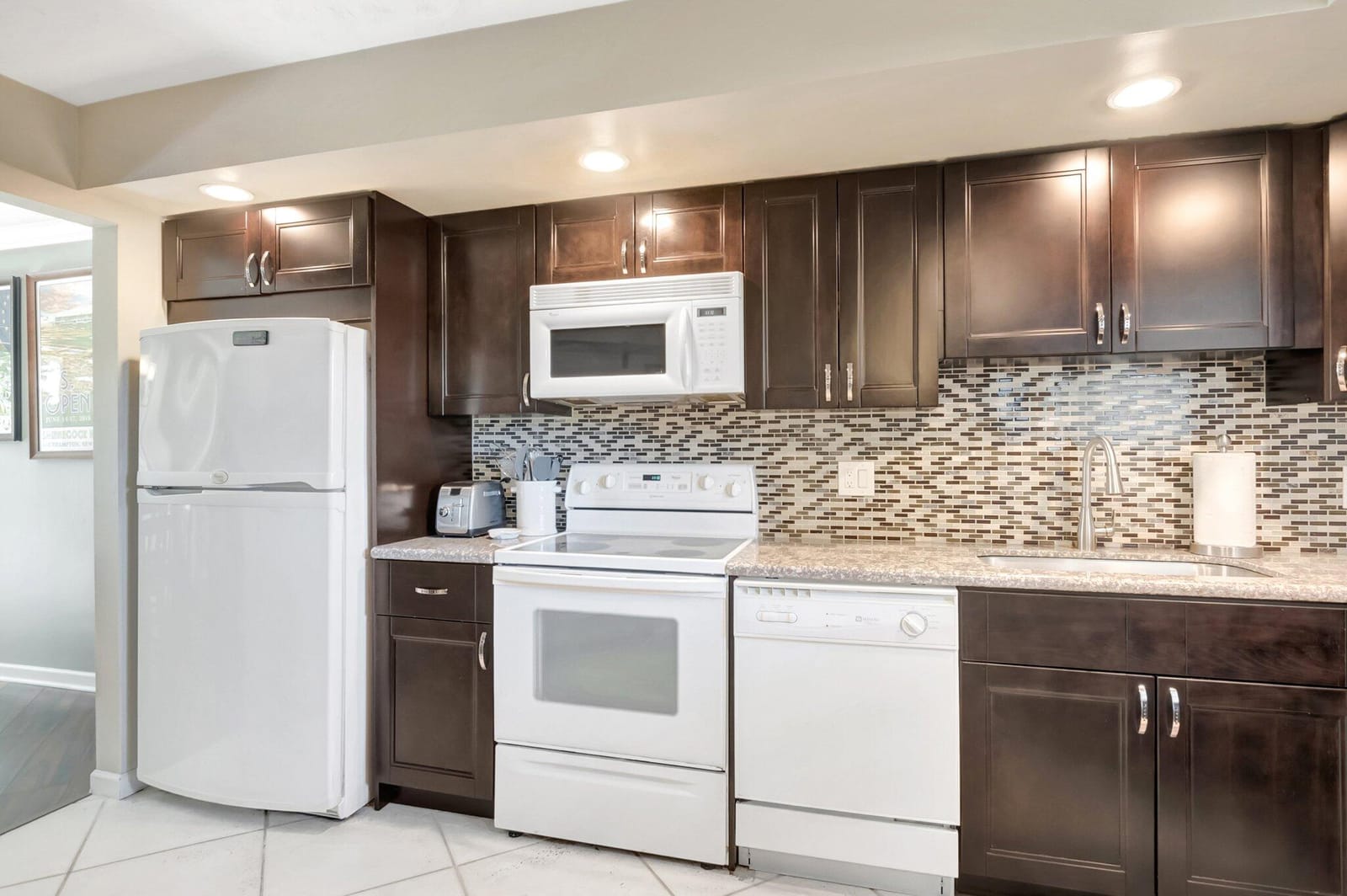 5801 Camino Del Sol 102, Boca Raton, FL 33433 photo 14