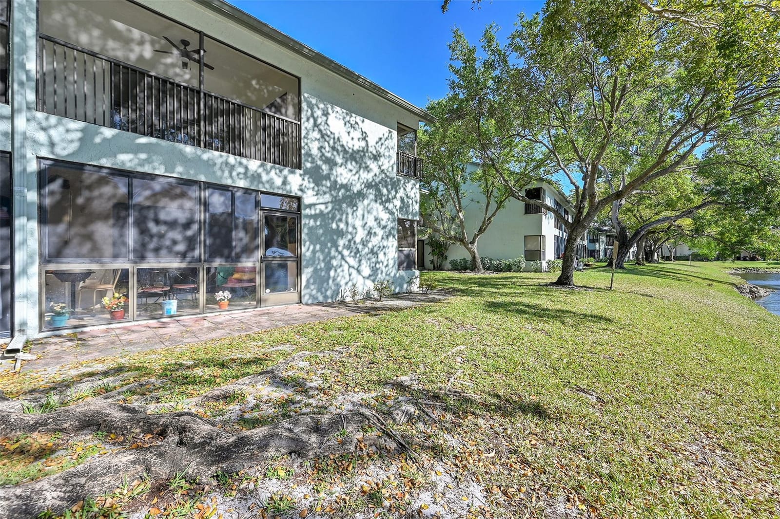 3860 Carambola Circle N 2957, Coconut Creek, FL 33066 photo 25