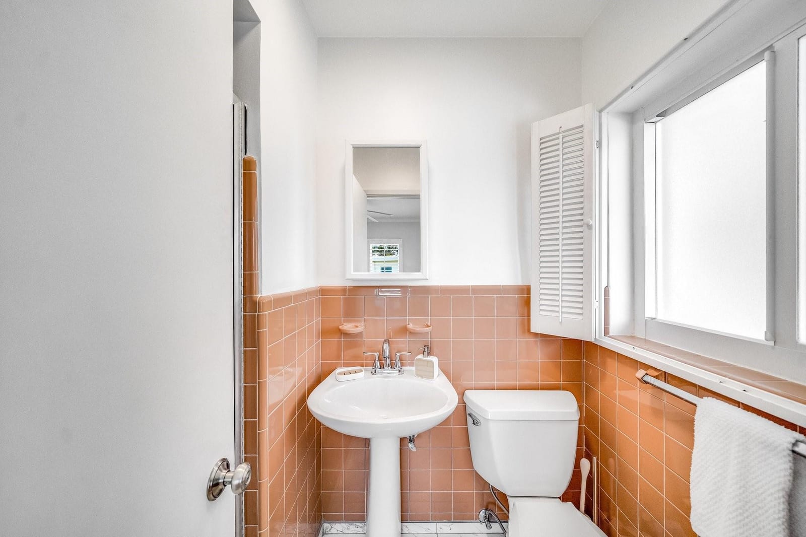 1410 S Ocean Boulevard S6, Lauderdale-By-The-Sea, FL 33062 photo 28