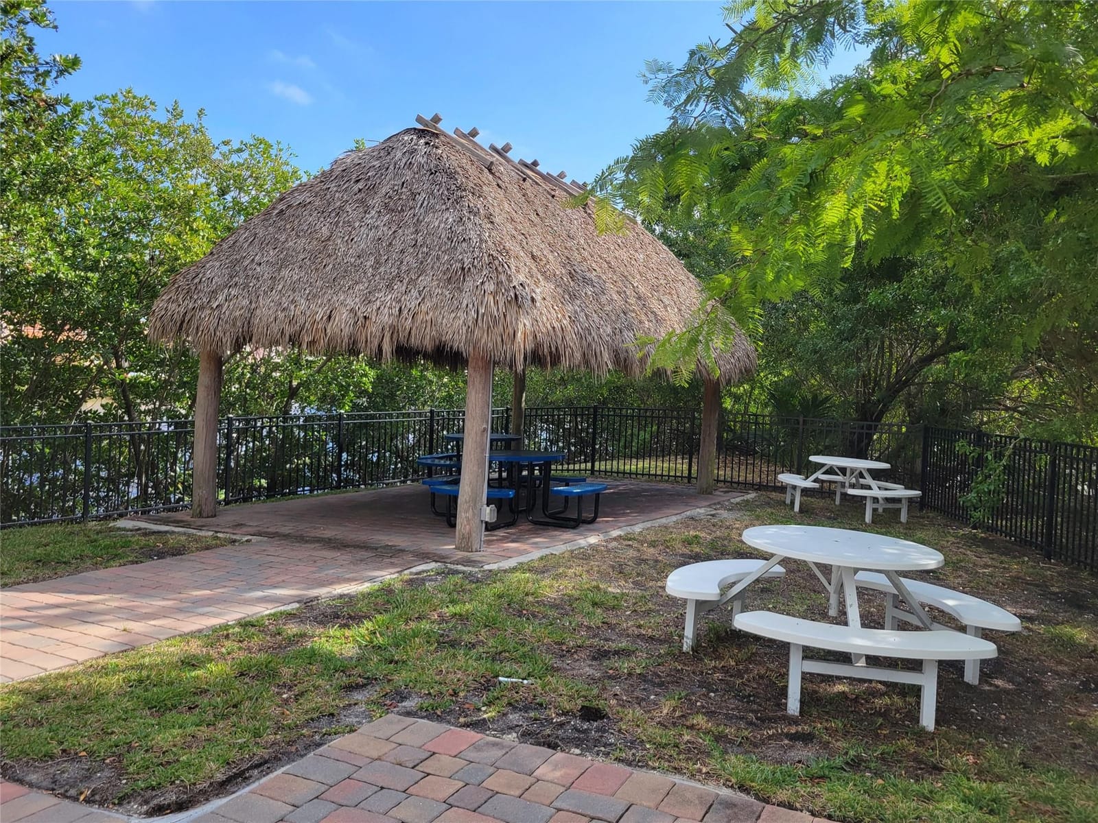 614 Trafalgar Court, Dania Beach, FL 33004 photo 19