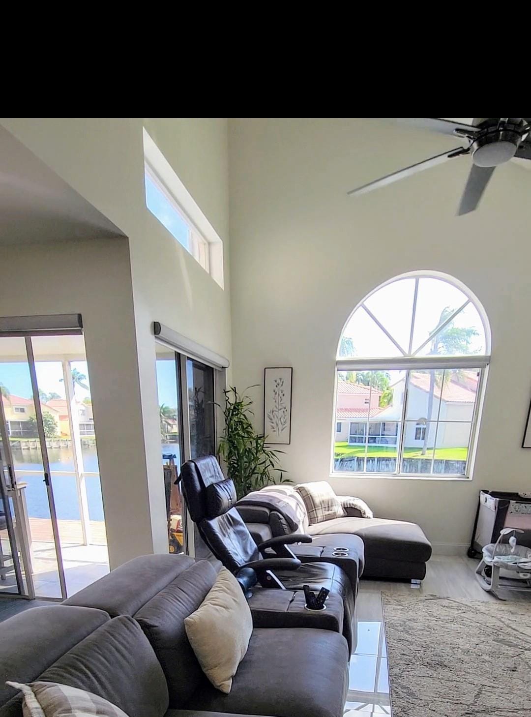 614 Trafalgar Court — photo 6