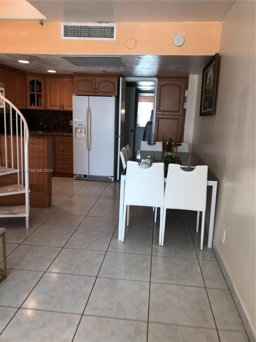 5445 Collins Avenue TH-7 — photo 3