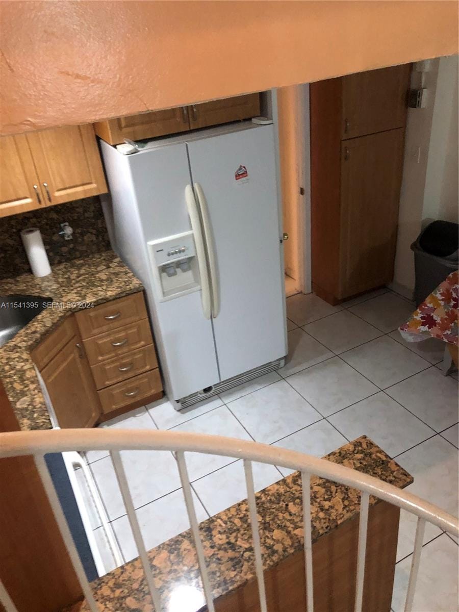 5445 Collins Avenue TH-7 — photo 7