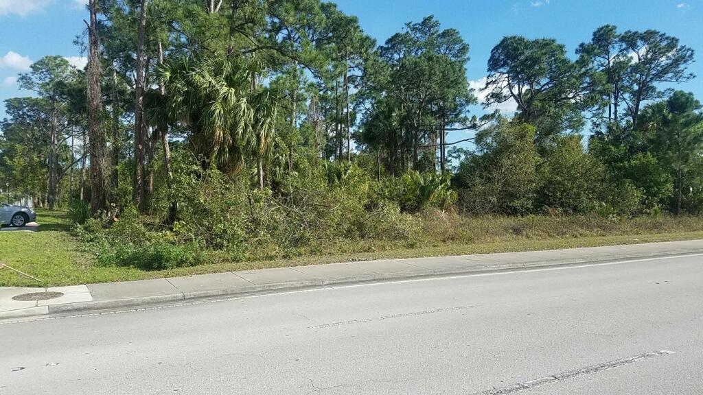 2773 SW Port St Lucie Boulevard, Port St. Lucie, FL 34953, Port St Lucie