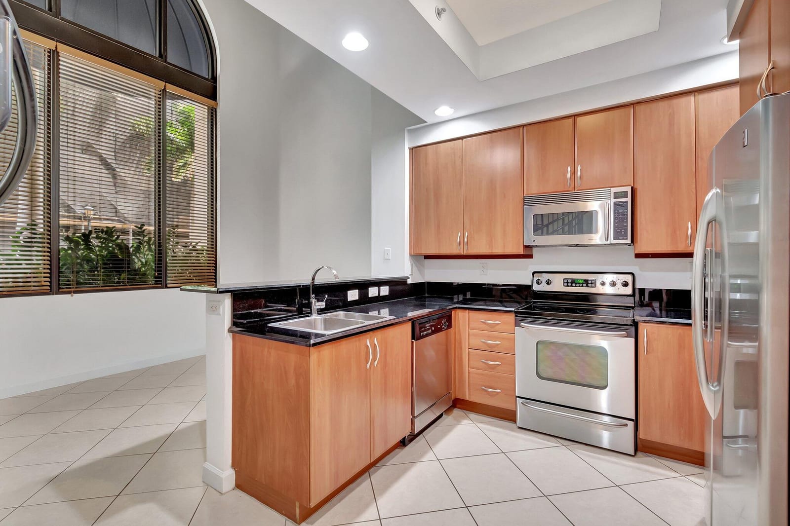 801 S Olive Avenue 127, West Palm Beach, FL 33401 photo 4
