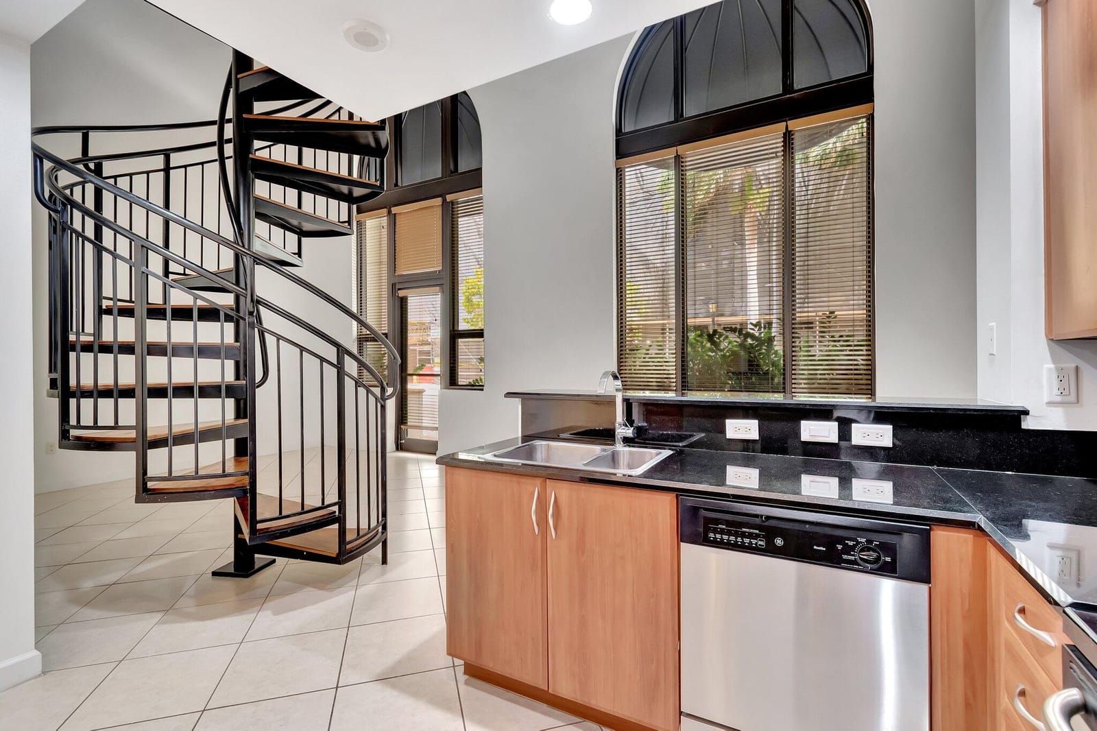 801 S Olive Avenue 127, West Palm Beach, FL 33401 photo 7