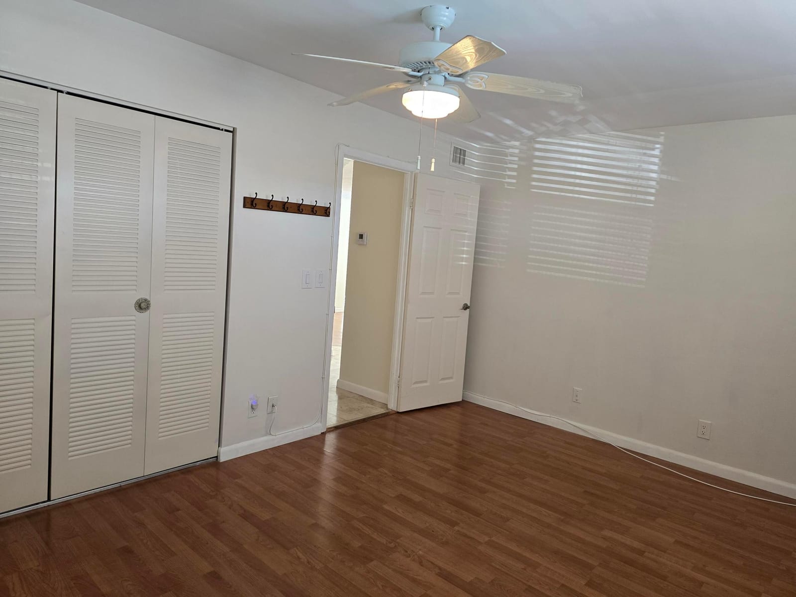 121 Lake Gloria Drive — photo 11