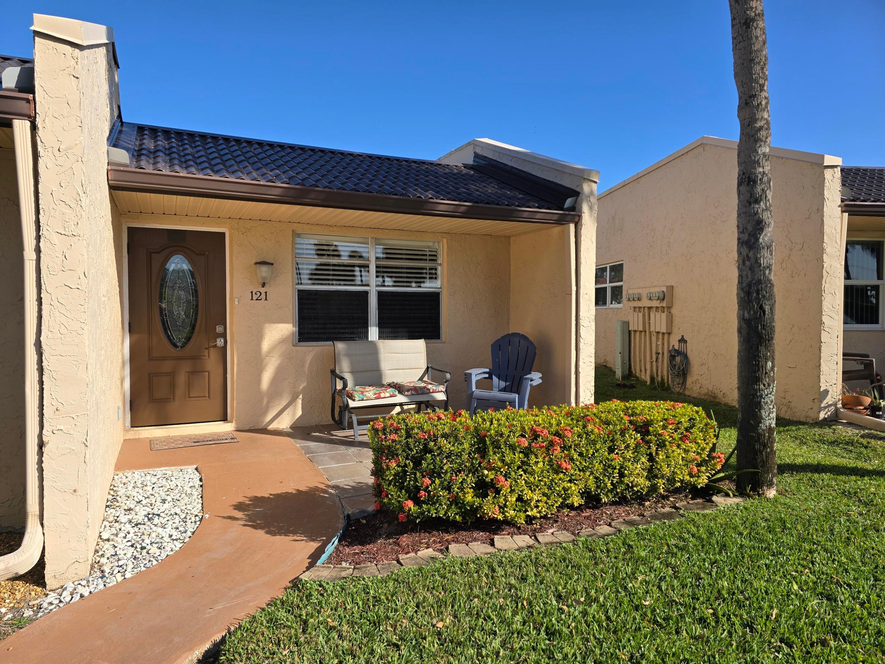 121 Lake Gloria Drive, West Palm Beach, FL 33411, West Palm Beach