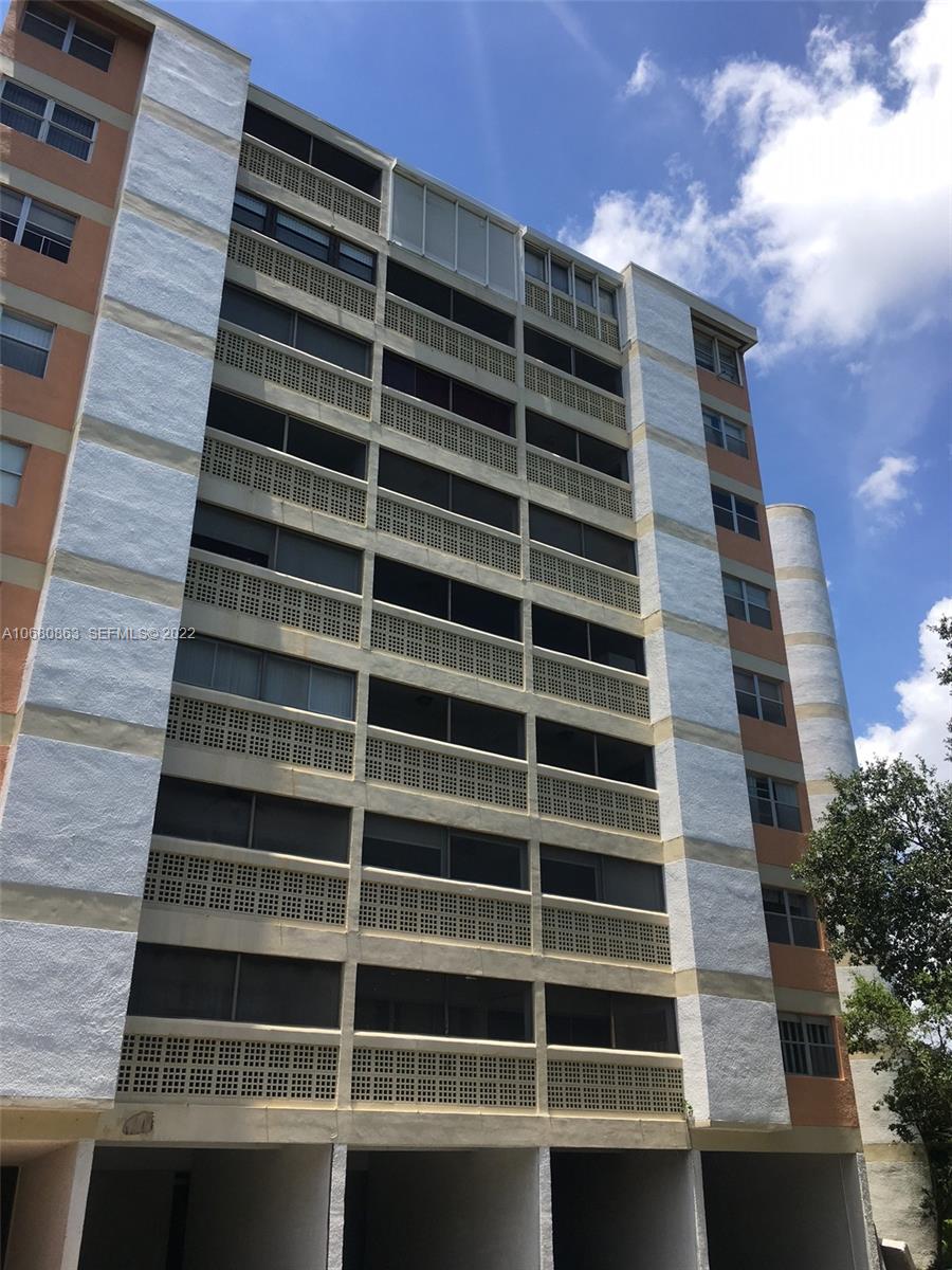 3301 Spanish Moss Terrace 906, Lauderhill, FL 33319, Lauderhill