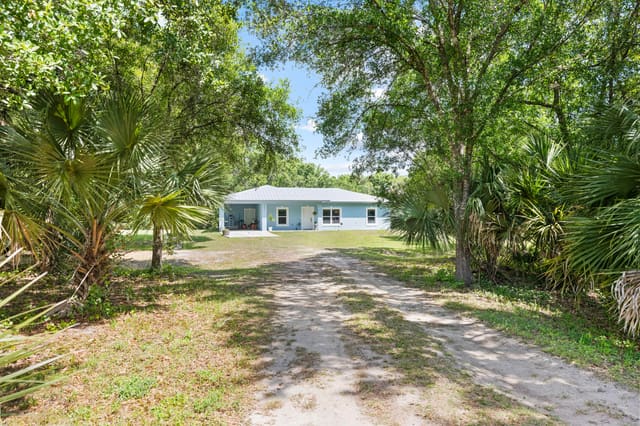 7633 NW 93rd Court, sold in Dixie Ranch Acres, Okeechobee, FL