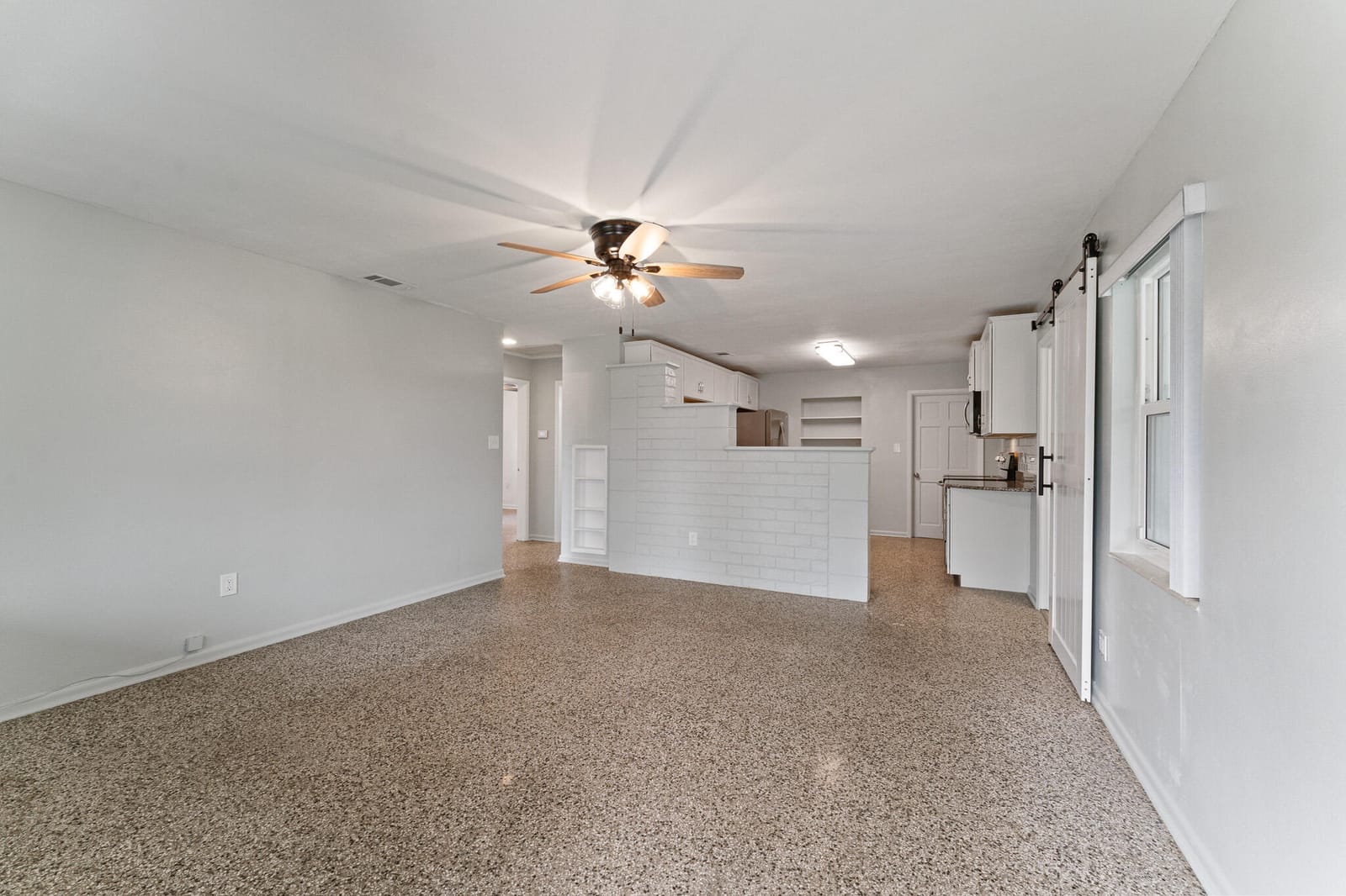 1593 NE Orion Street — photo 6