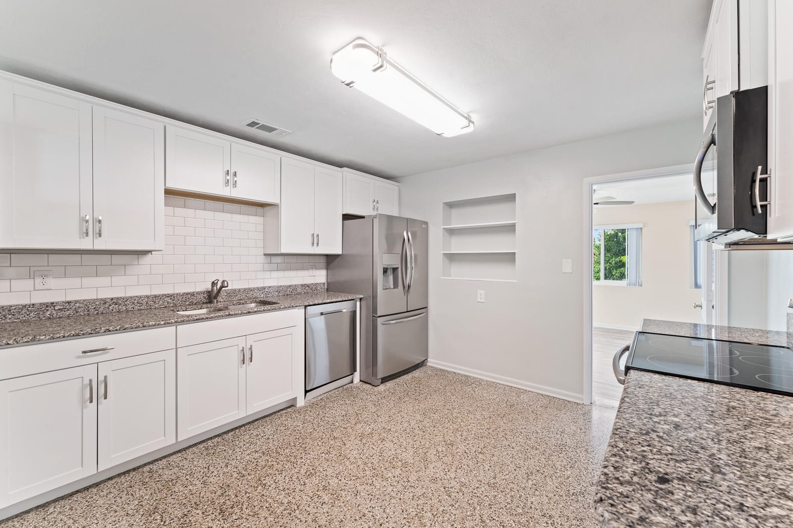 1593 NE Orion Street — photo 8