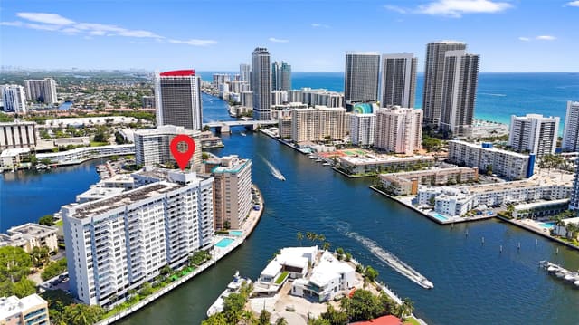 137 Golden Isles Drive 706, Hallandale Beach, FL 33009