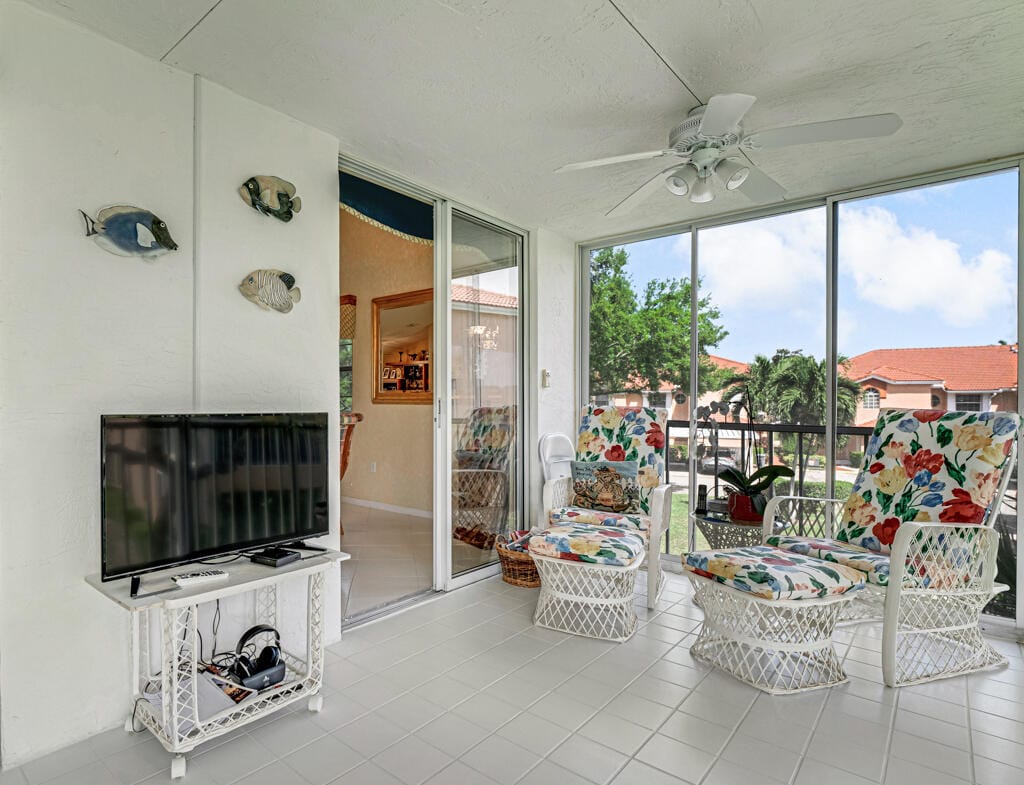 9805 Shadybrook 201 Drive 201 — photo 12