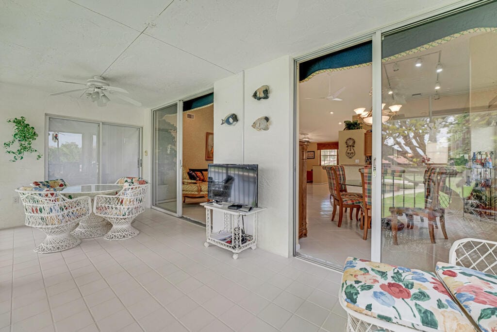 9805 Shadybrook 201 Drive 201, Boynton Beach, FL 33437 photo 13