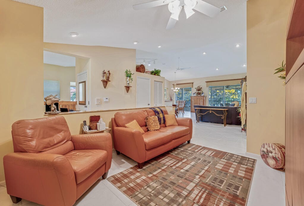 9805 Shadybrook 201 Drive 201, Boynton Beach, FL 33437 photo 17