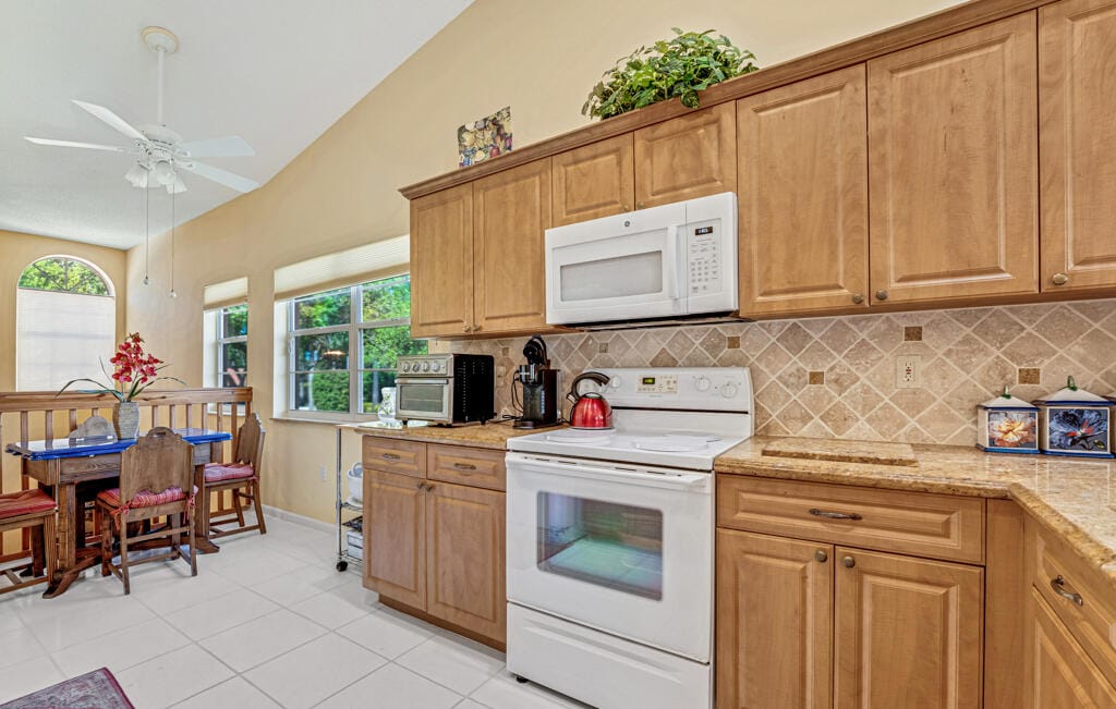9805 Shadybrook 201 Drive 201, Boynton Beach, FL 33437 photo 21