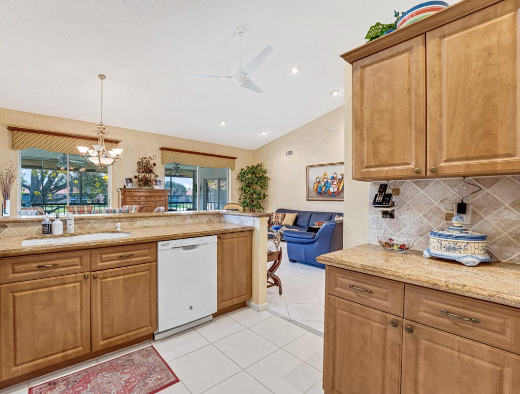9805 Shadybrook 201 Drive 201, Boynton Beach, FL 33437 photo 26