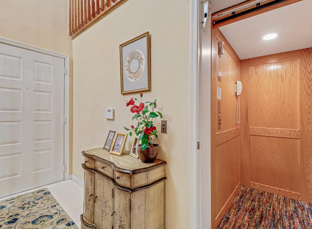 9805 Shadybrook 201 Drive 201 — photo 4