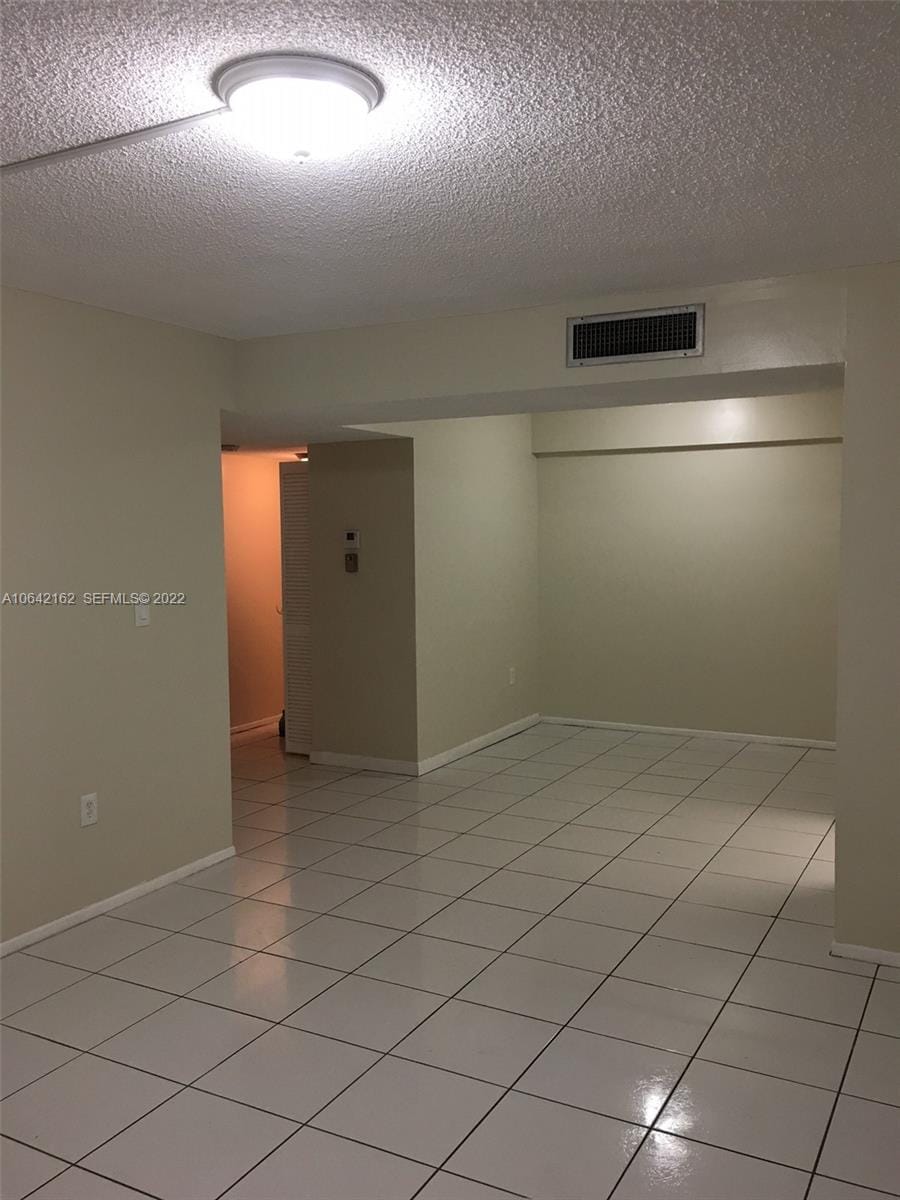 4170 Inverrary Drive 111, Lauderhill, FL 33319 photo 11