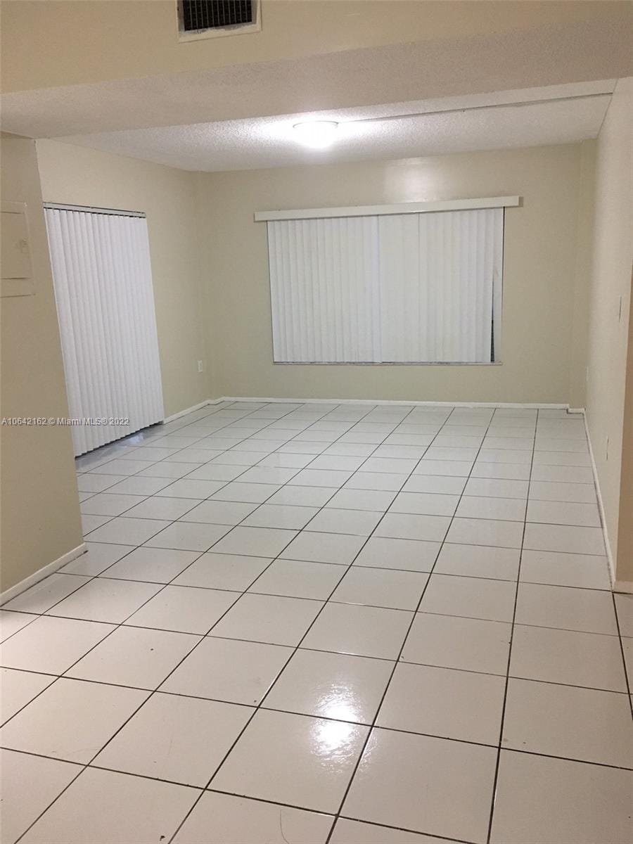 4170 Inverrary Drive 111, Lauderhill, FL 33319 photo 14