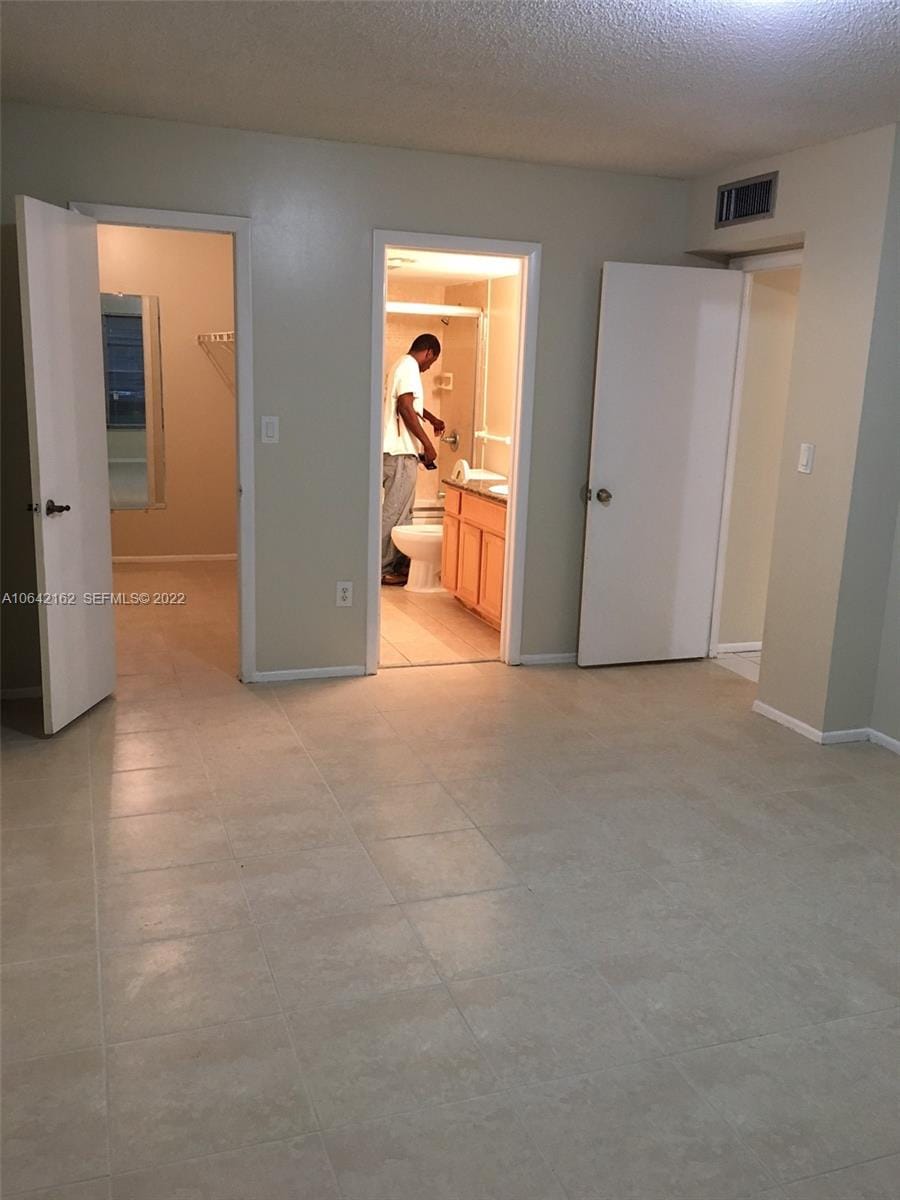 4170 Inverrary Drive 111, Lauderhill, FL 33319 photo 25