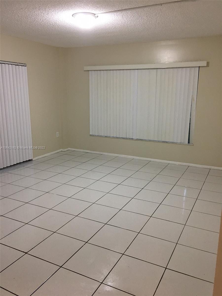 4170 Inverrary Drive 111, Lauderhill, FL 33319 photo 9