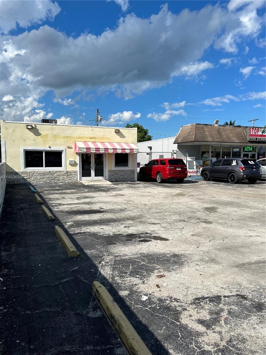 7801 Johnson Street — photo 4