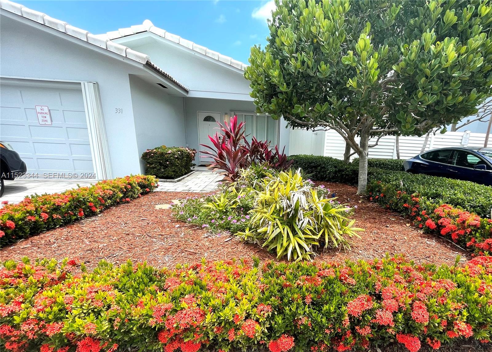 331 Desoto Street, Hollywood, FL 33019, Hollywood