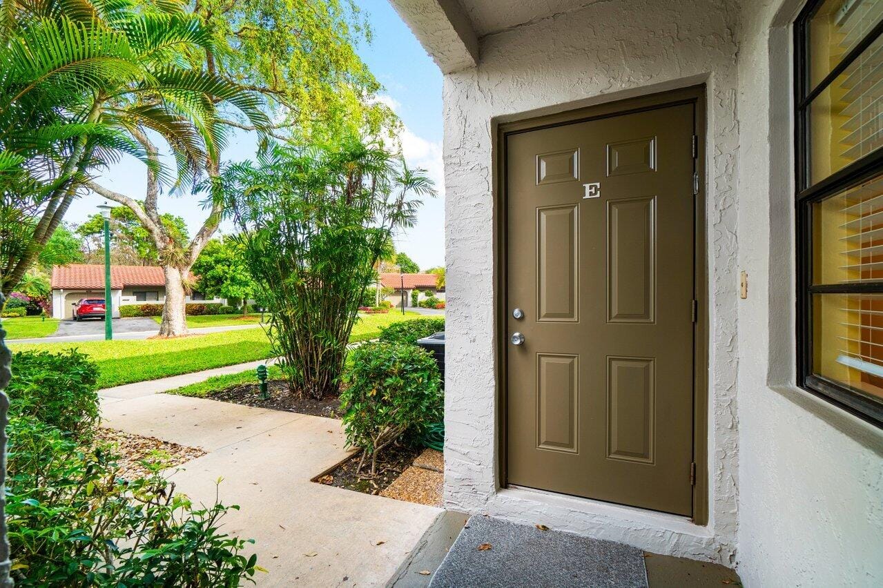 9232 Pecky Cypress Lane 2-E — photo 2