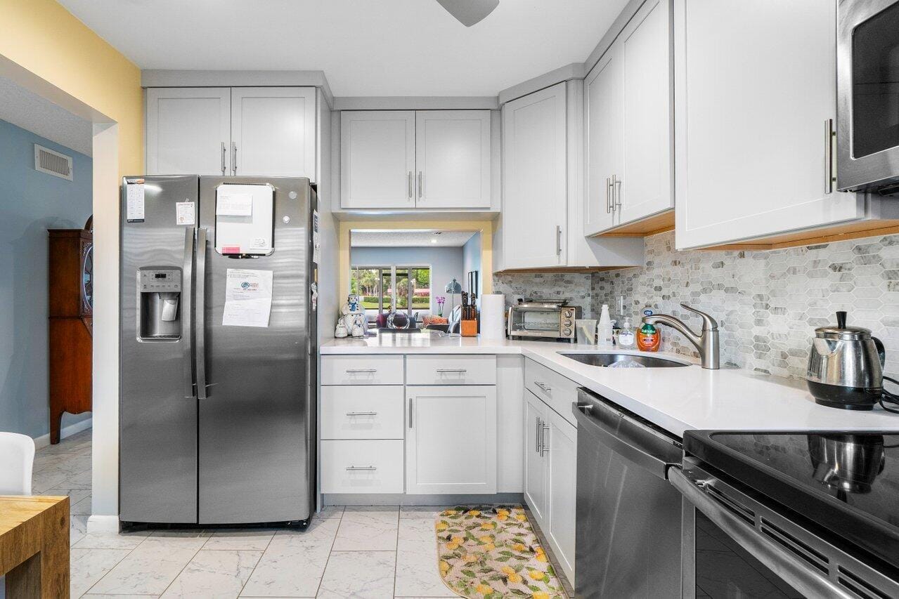 9232 Pecky Cypress Lane 2-E — photo 7