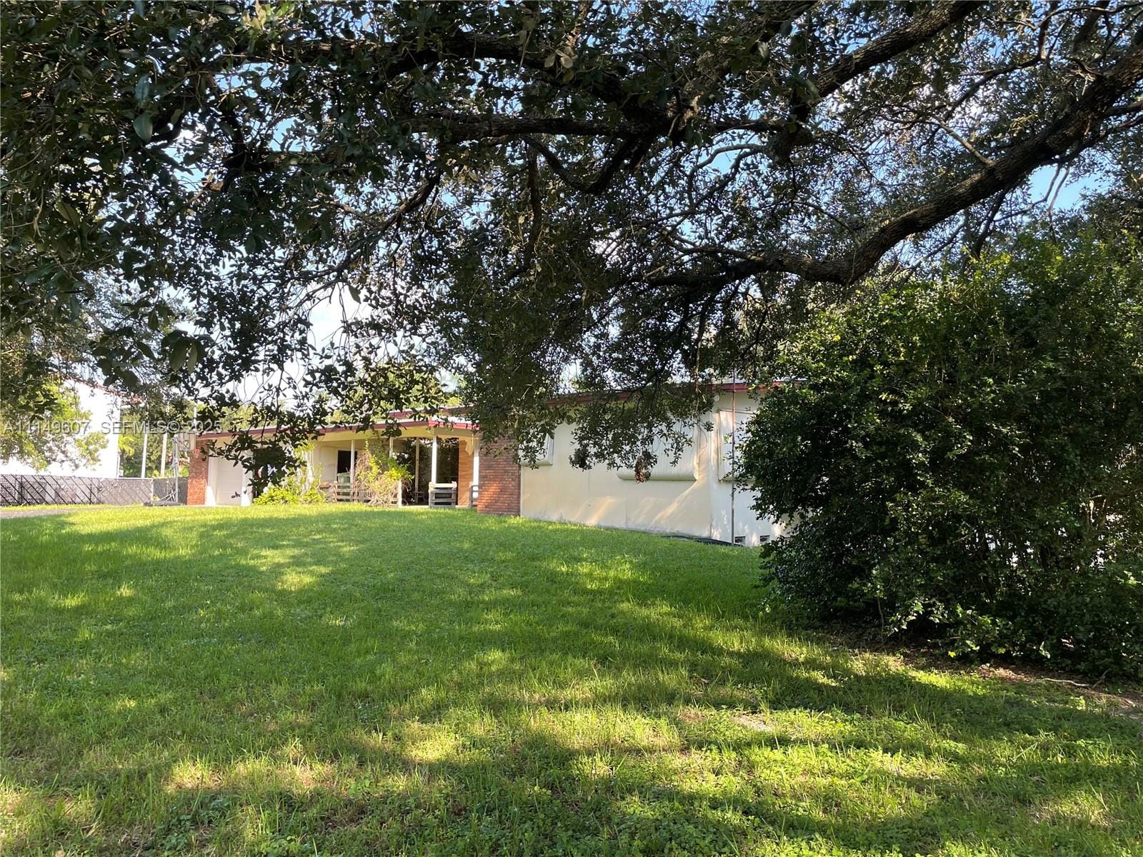 7227 Taft Street, Pembroke Pines, FL 33024 photo 4