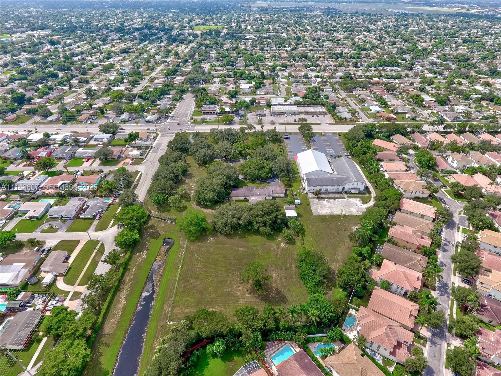 7227 Taft Street, Pembroke Pines, FL 33024 photo 9