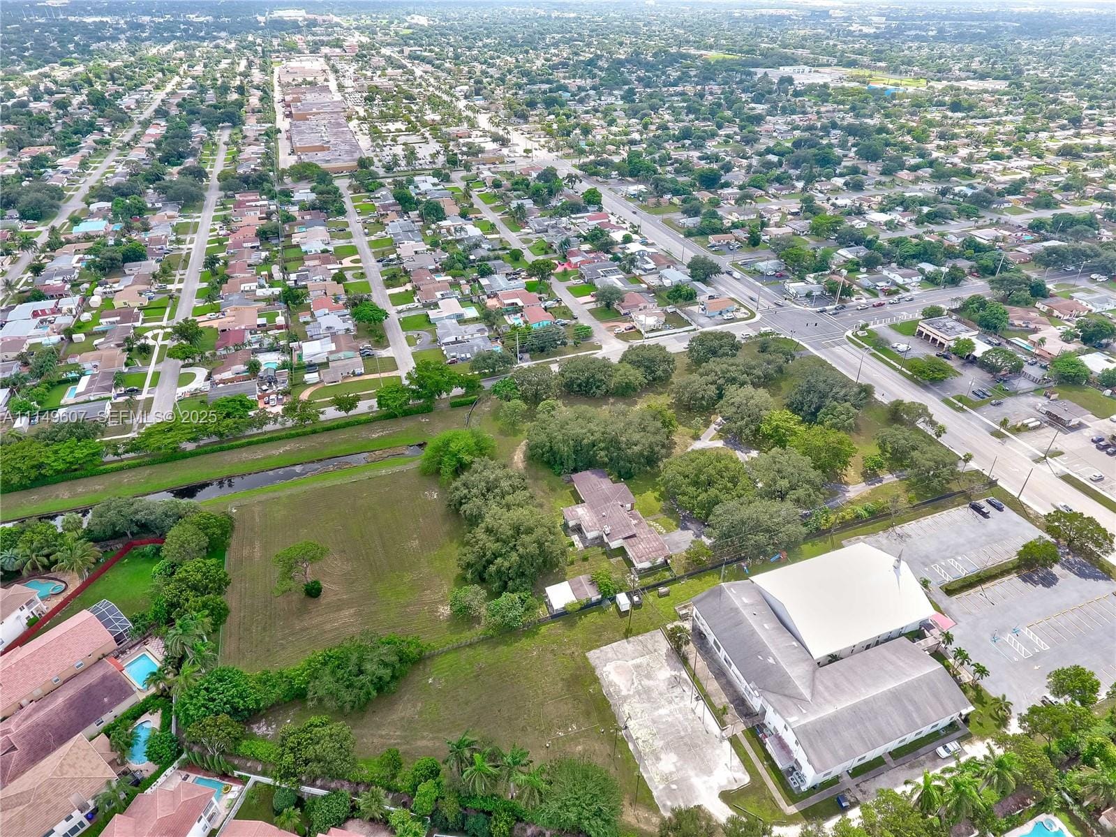 7227 Taft Street, Pembroke Pines, FL 33024 photo 10